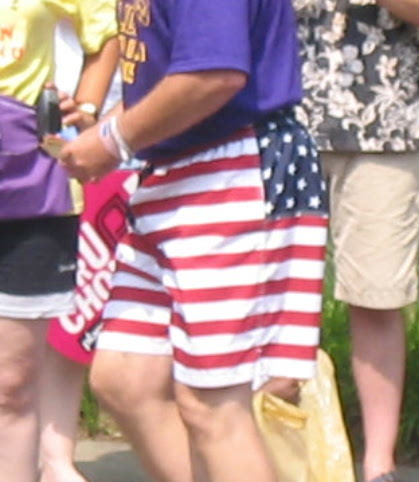 2005_07_4 flag butt at the parade.jpg